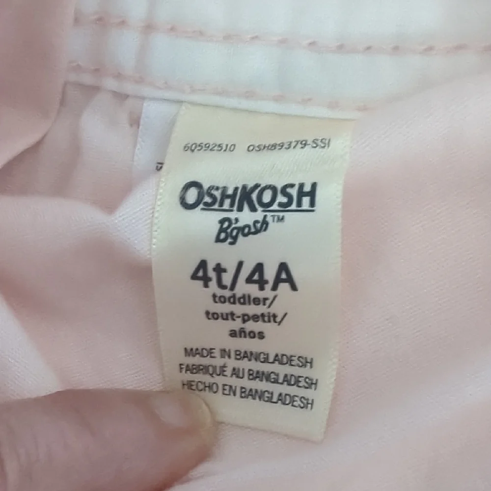 OshKosh B'gosh Light Pink Heart Shortalls Size 4T